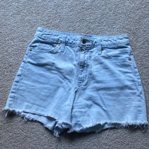 Light washed shorts